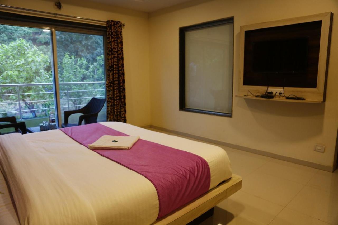 Hotel Shriyan Махабалешвар Номер фото