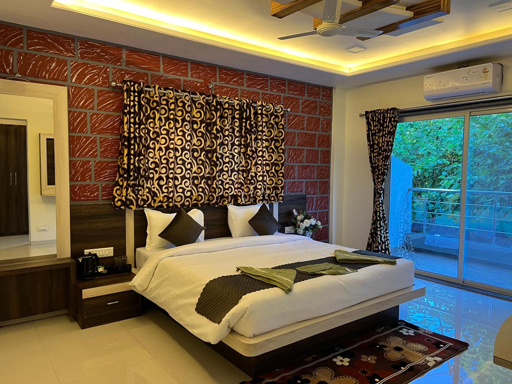 Hotel Shriyan Махабалешвар Экстерьер фото